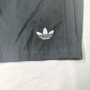 Adidas originals short 3 stripes trefoil logo embroidered Men’s 2XL  black 2010